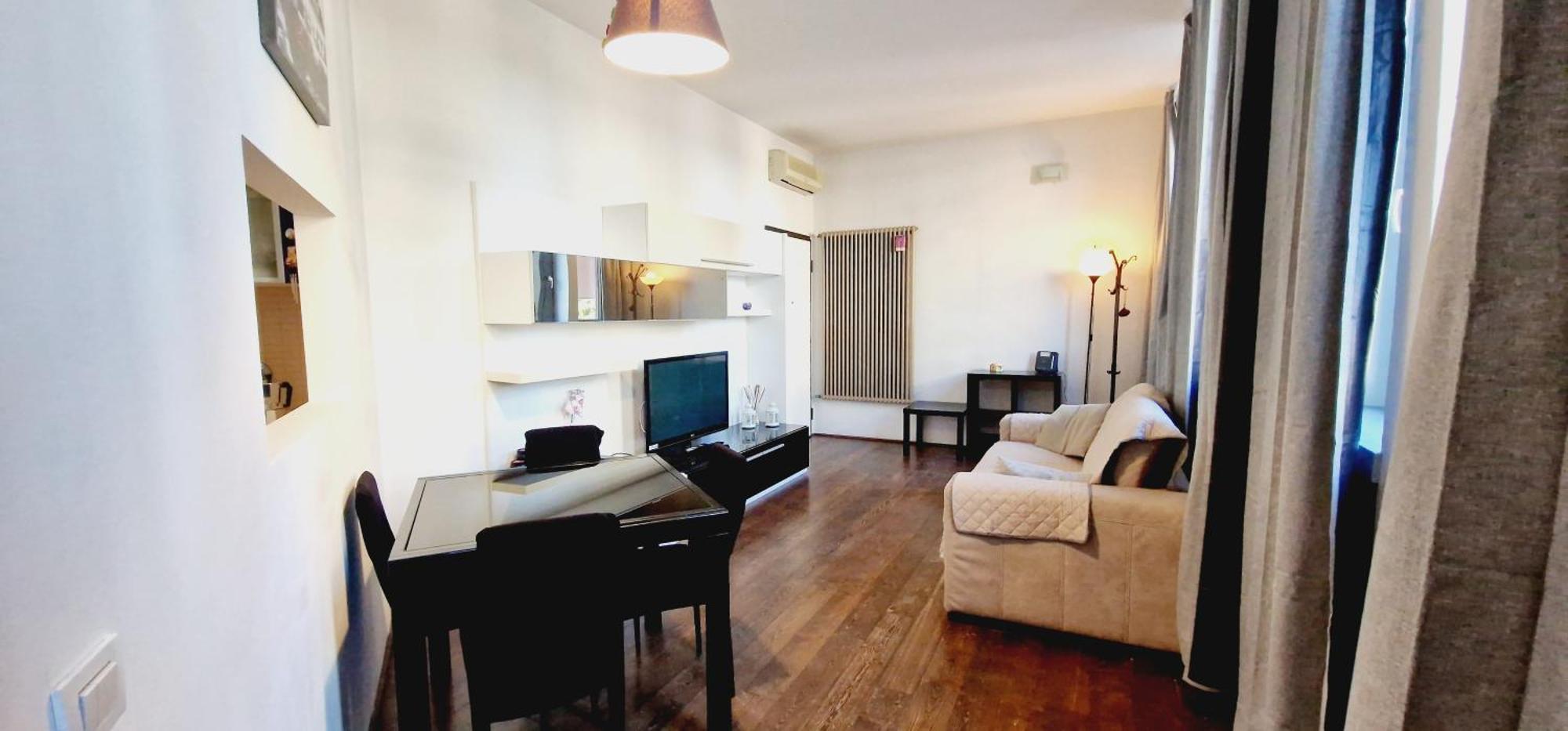 Apartment Lola In Florence